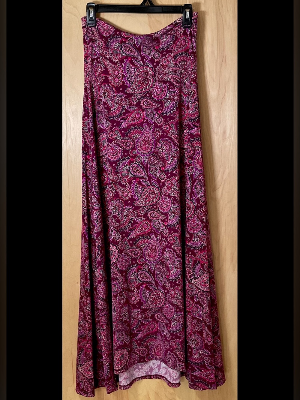 Lularoe Paisley Maxi skirt slinky - EUC
